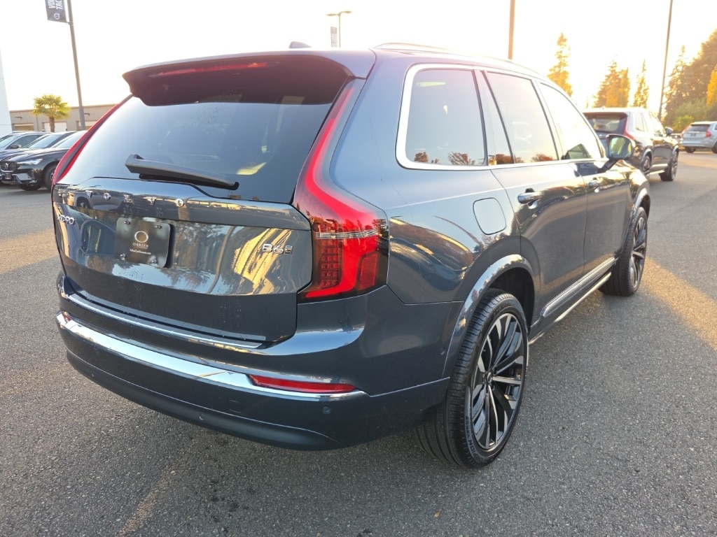 New 2026 Volvo XC90 B6 Plus 7-Seater SUV