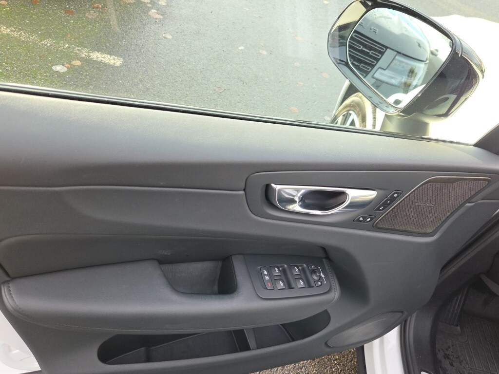 Certified 2023 Volvo XC60 B5 Plus Dark Theme SUV