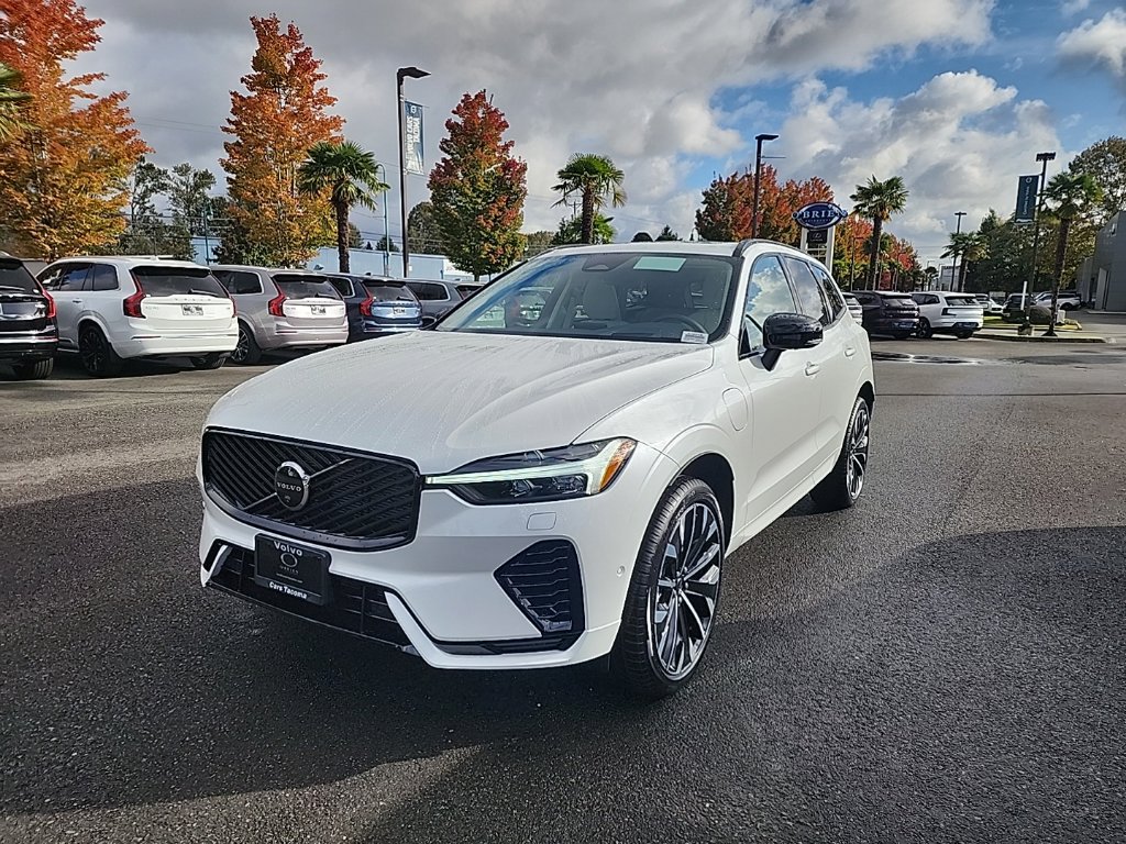 2027 Volvo XC60 plug-in hybrid