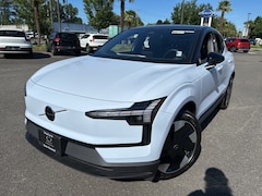 2025 Volvo EX30 Twin Motor Plus SUV