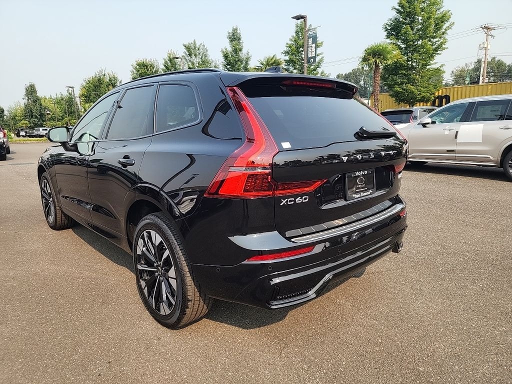 New 2026 Volvo XC60 plug-in hybrid T8 Plus SUV