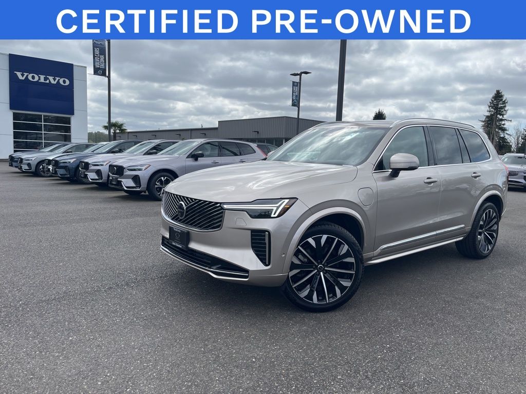 2025 Volvo XC90 T8 Recharge Ultra Bright 4WD's photo