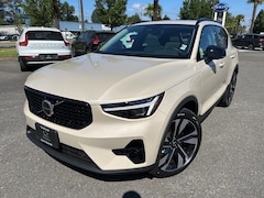 2026 Volvo XC40 B5 Ultra AWD SUV