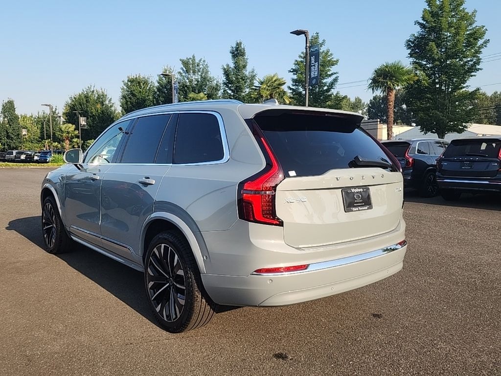 New 2026 Volvo XC90 plug-in hybrid T8 Plus 7-Seater SUV