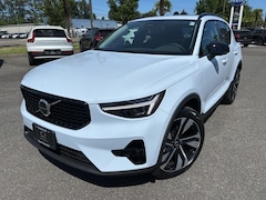 2026 Volvo XC40 B5 Ultra SUV