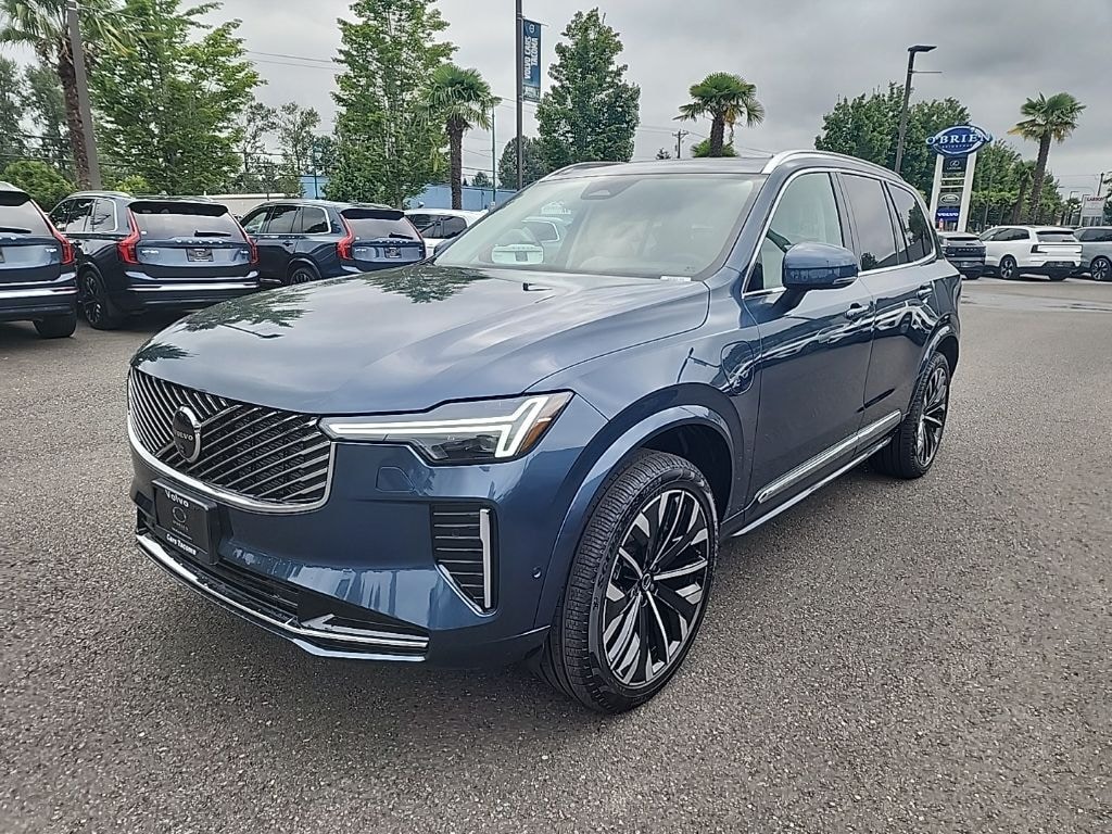 New 2026 Volvo XC90 plug-in hybrid T8 Ultra 7-Seater SUV