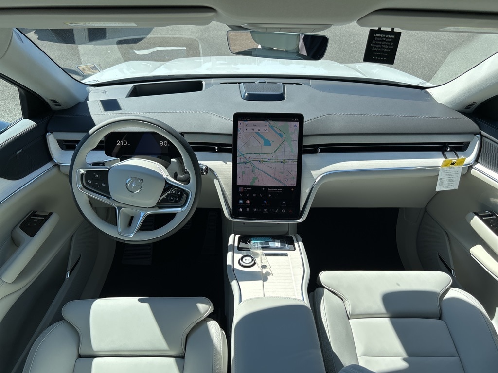 2025 Volvo EX90 Plus - Photo 5