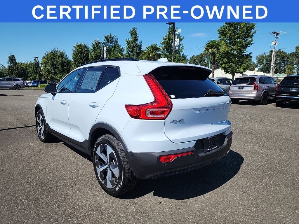 Certified 2026 Volvo XC40 B5 Plus SUV