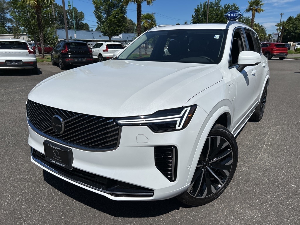 New 2025 Volvo XC90 plug-in hybrid T8 (2025.5) Plus 7-Seater SUV