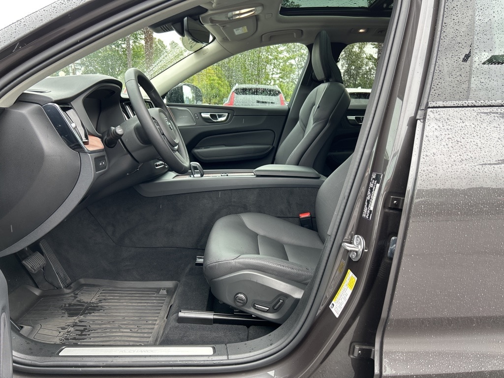 Certified 2024 Volvo XC60 Recharge Plug-In Hybrid T8 Plus Dark Theme SUV