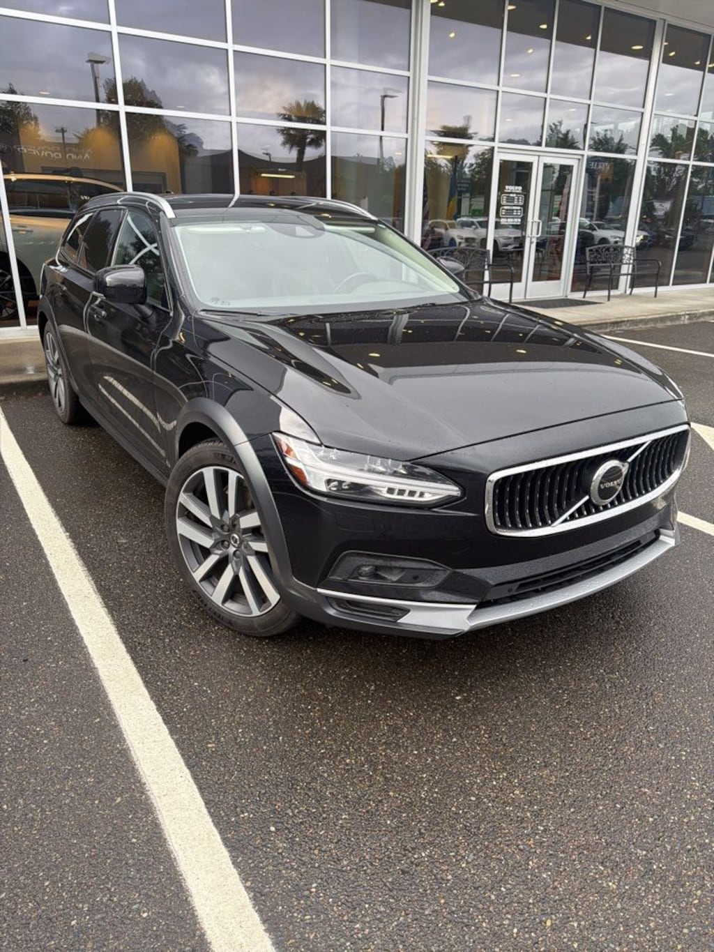 Used 2021 Volvo V90 Cross Country T6 AWD Wagon