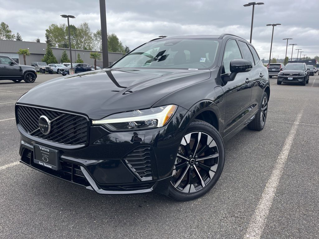2026 Volvo XC60 T8 Plus Dark AWD's photo