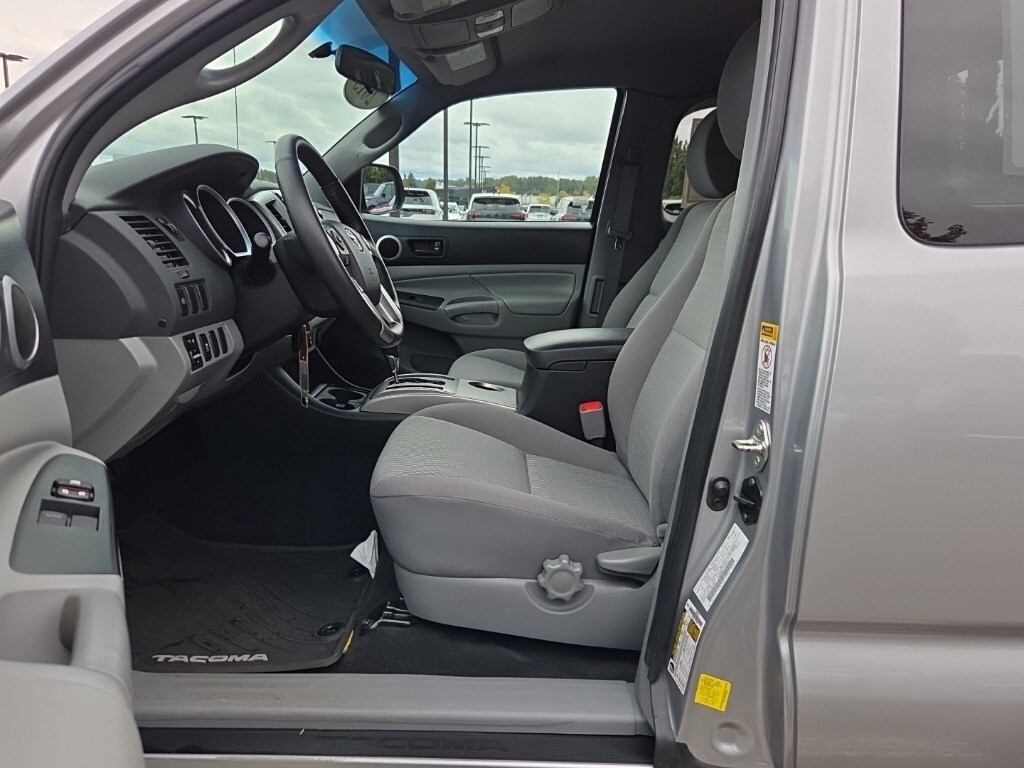 2015 Toyota Tacoma PreRunner photo 4