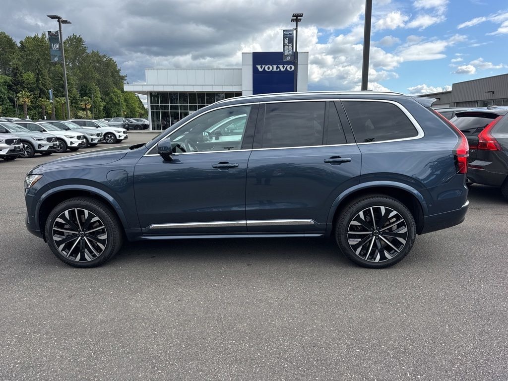 New 2026 Volvo XC90 plug-in hybrid T8 Plus 7-Seater SUV