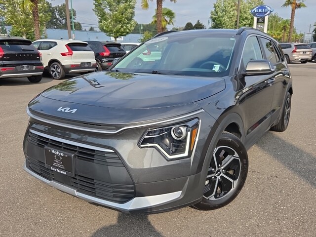 2023 Kia Niro EX SUV