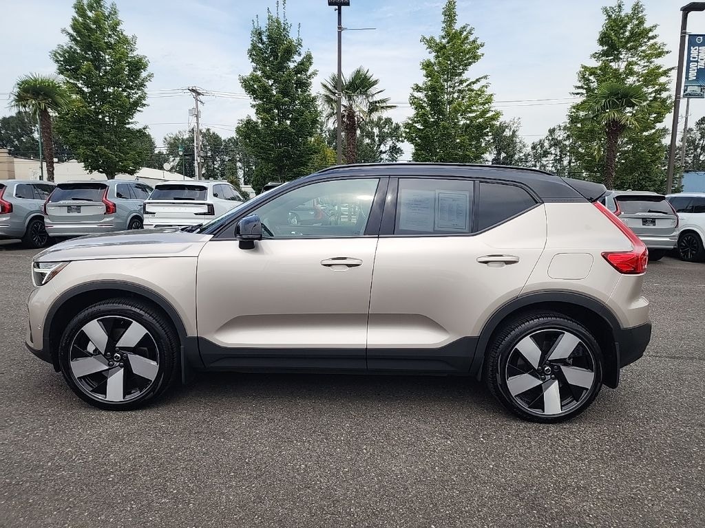 Used 2023 Volvo XC40 Recharge Pure Electric Ultimate SUV