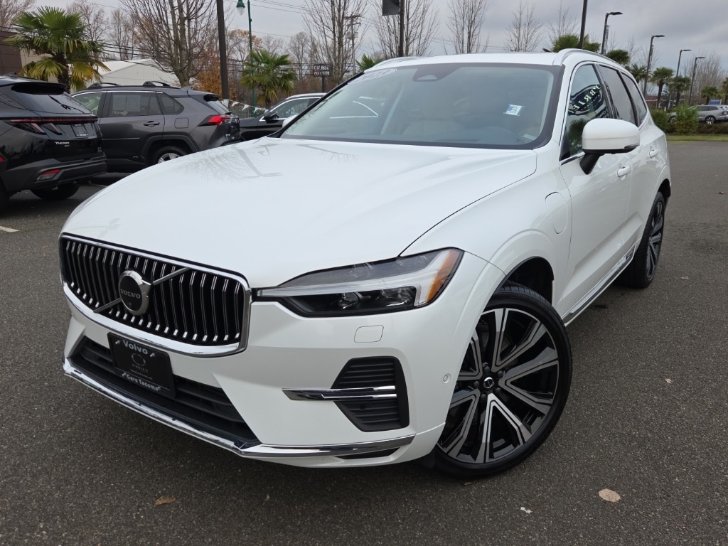 2023 Volvo XC60 Ultimate's photo