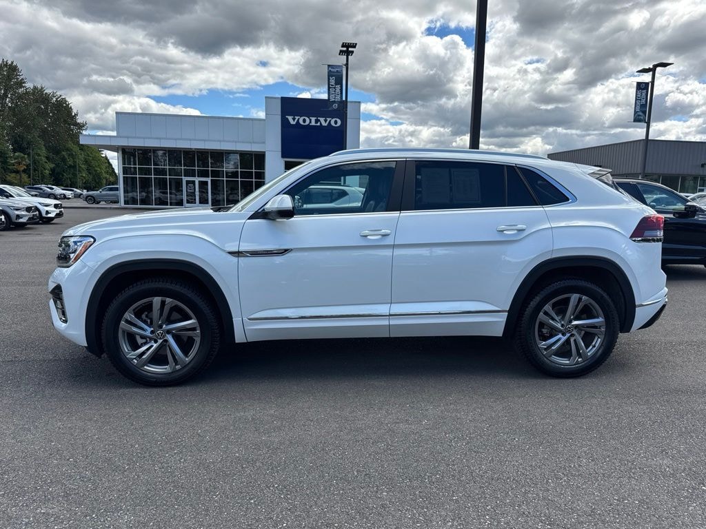 Used 2024 Volkswagen Atlas Cross Sport 2.0T SEL R-Line SUV