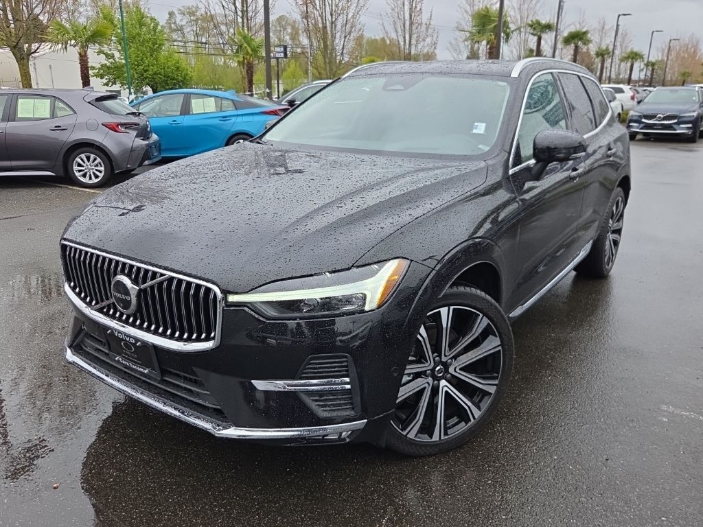 2023 Volvo XC60 B5 Ultimate Bright Theme AWD's photo