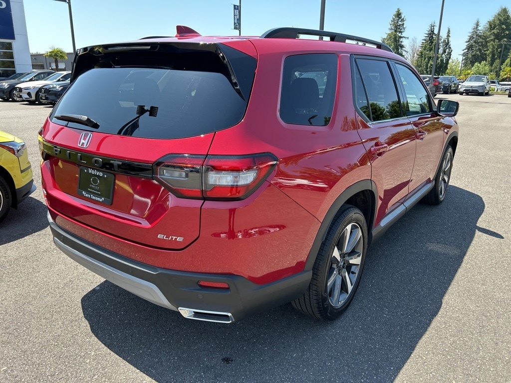Used 2024 Honda Pilot Elite with VIN 5FNYG1H89RB034693 for sale in Fife, WA
