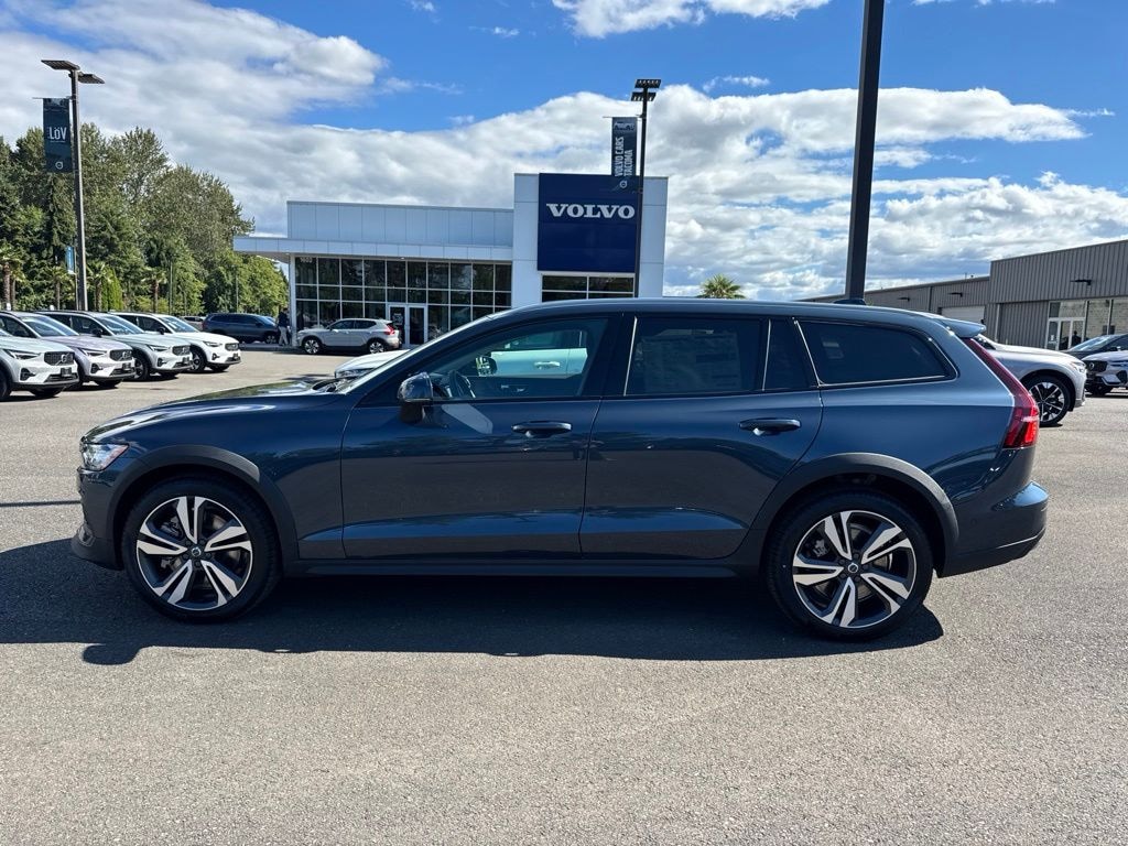 New 2026 Volvo V60 Cross Country B5 Plus Wagon