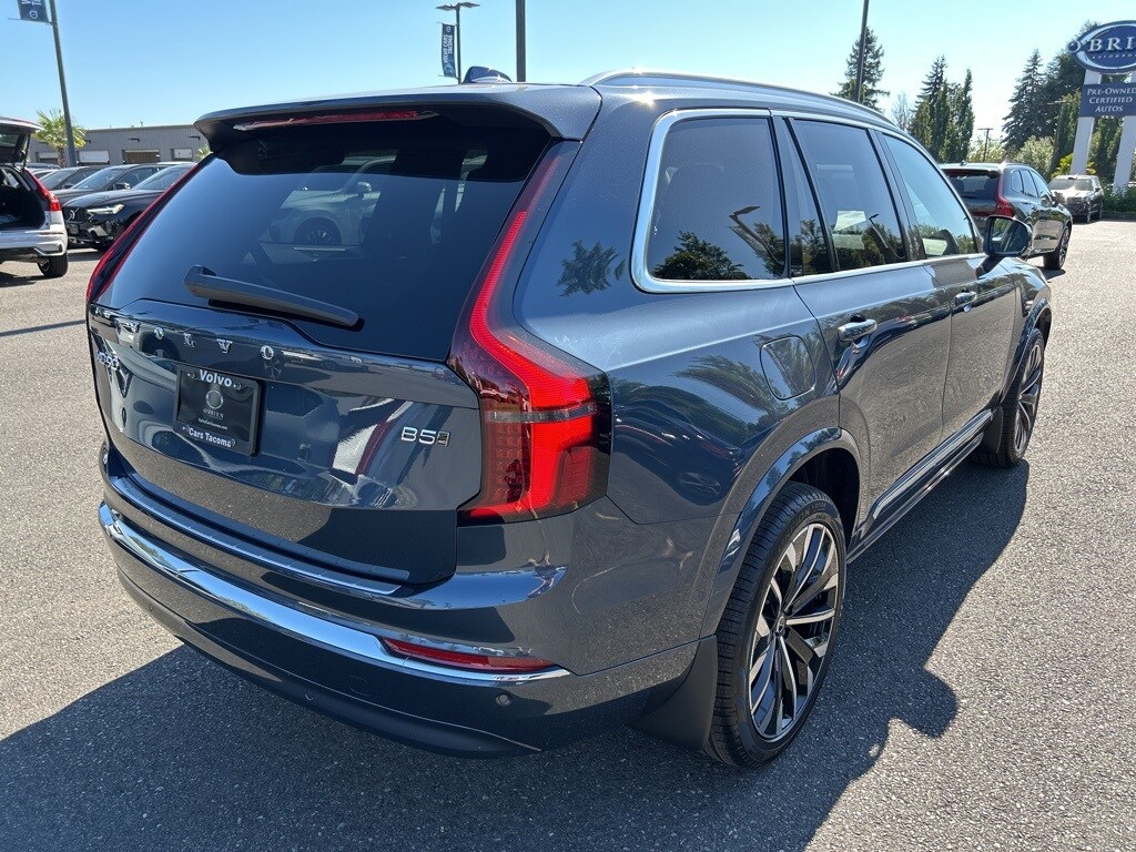 2026 Volvo XC90 B5 Plus photo 2