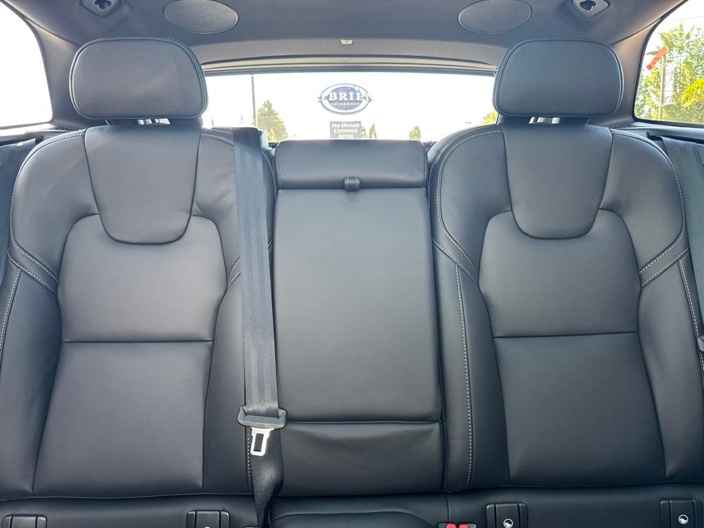 2026 Volvo XC60 Ultra - Photo 18