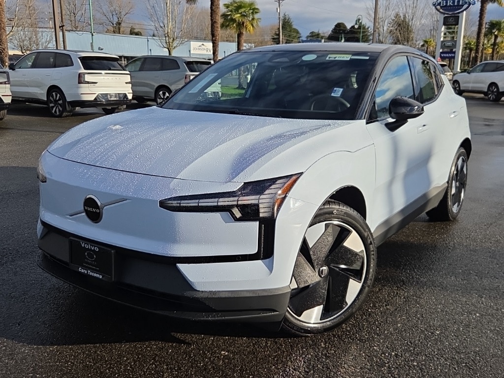 2026 Volvo EX30 Plus's photo