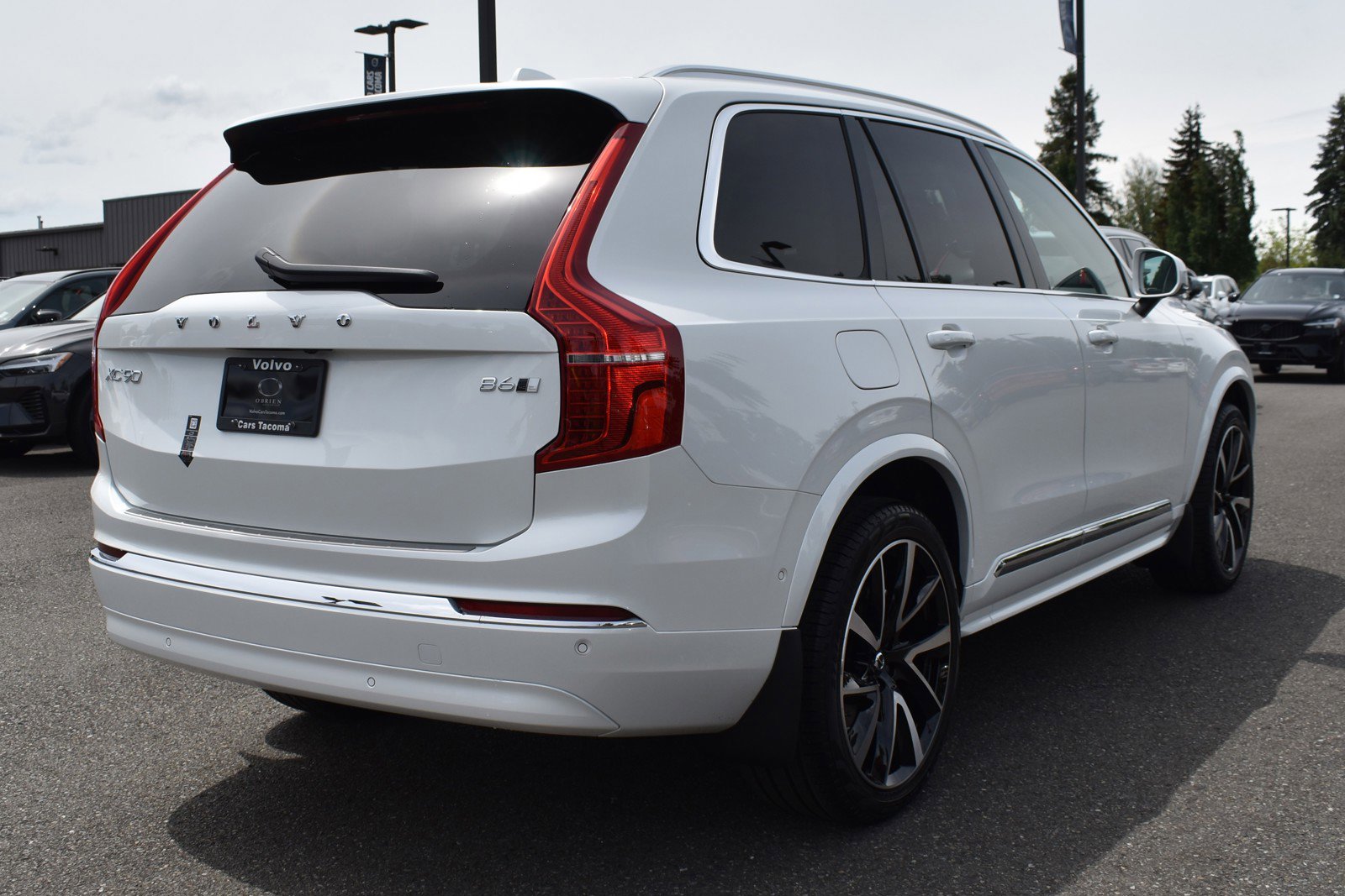 2024 Volvo XC90 Ultimate photo 2
