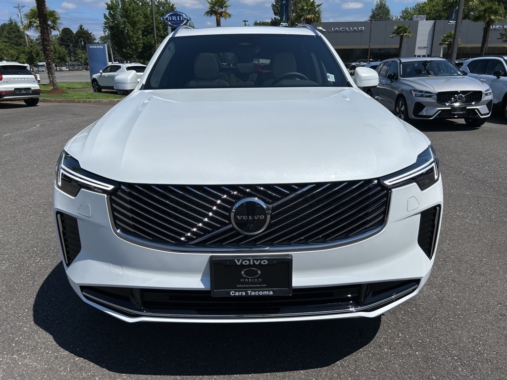 2026 Volvo XC90 Plus - Photo 11