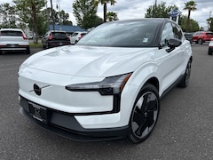 2025 Volvo EX30 Twin Motor Plus SUV
