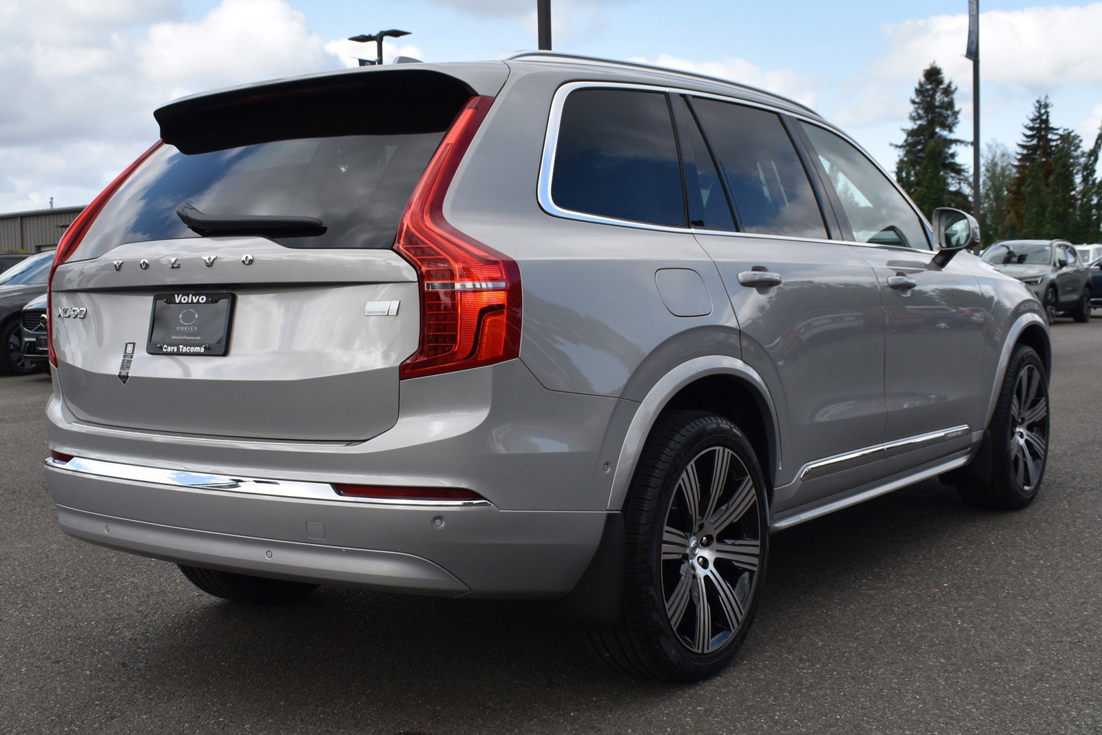 2024 Volvo XC90 Recharge T8 Plus photo 2