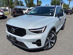 2026 Volvo XC40 B5 Plus SUV