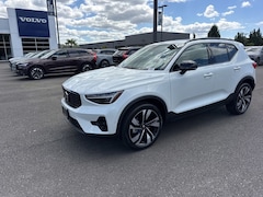 2026 Volvo XC40 B5 Plus AWD SUV