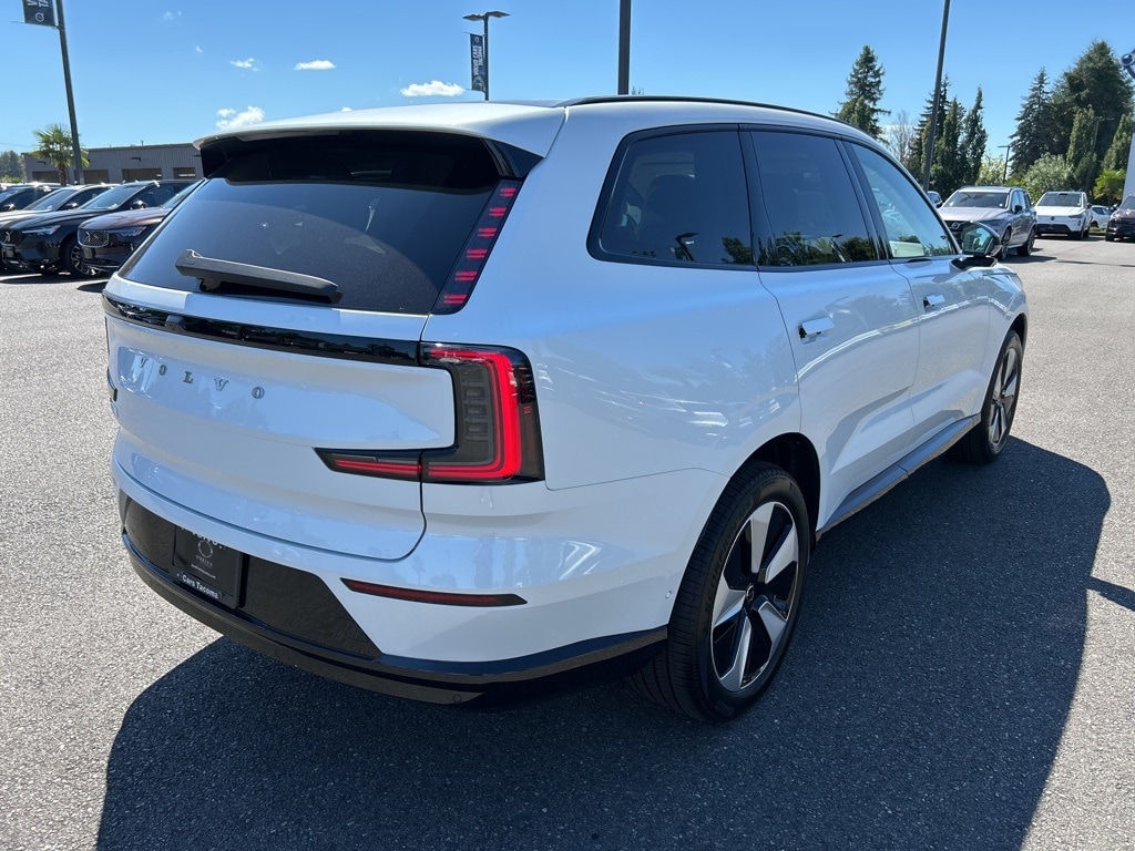 2025 Volvo EX90 Plus - Photo 2