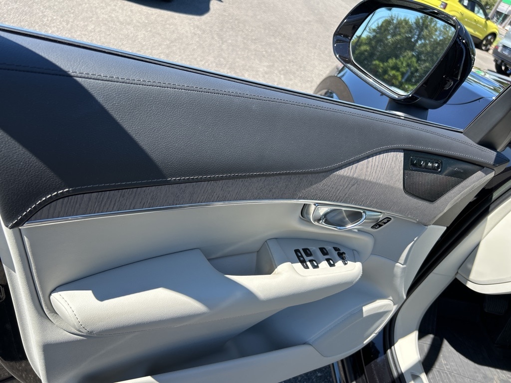 Certified 2022 Volvo XC90 Recharge Plug-In Hybrid T8 Inscription Extended Range 7P SUV
