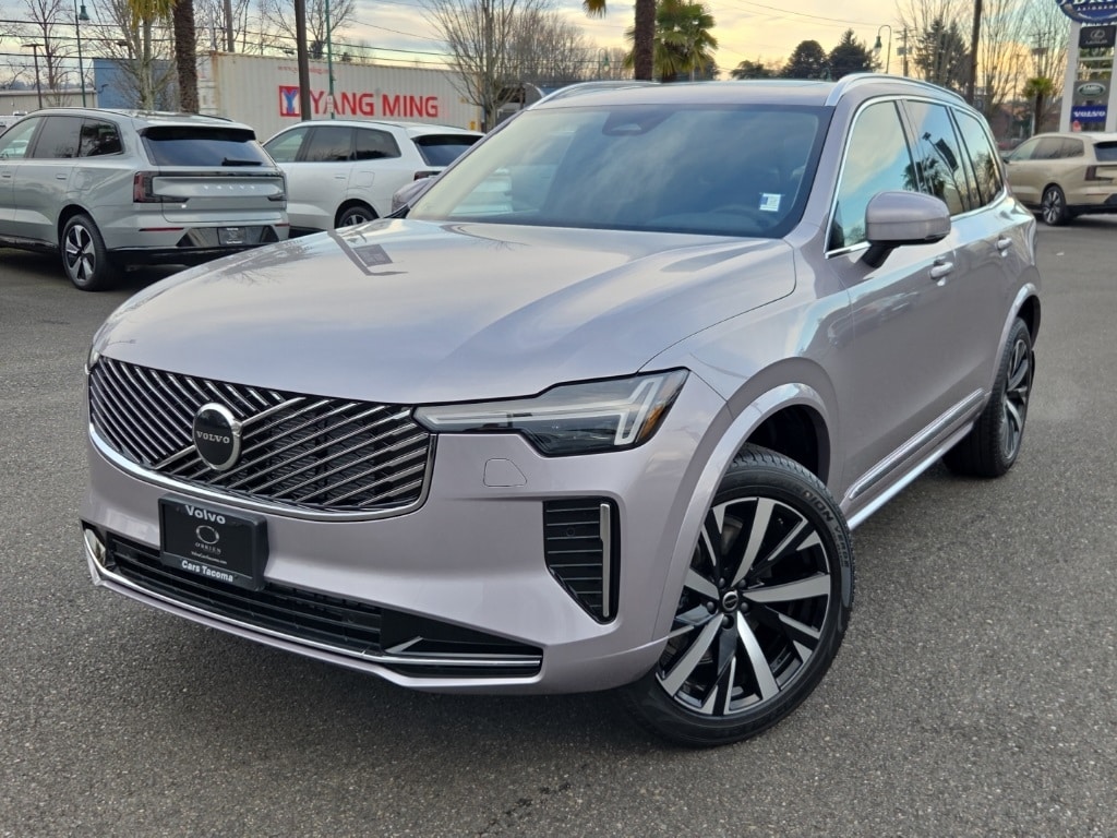 New 2026 Volvo XC90 B5 Core SUV