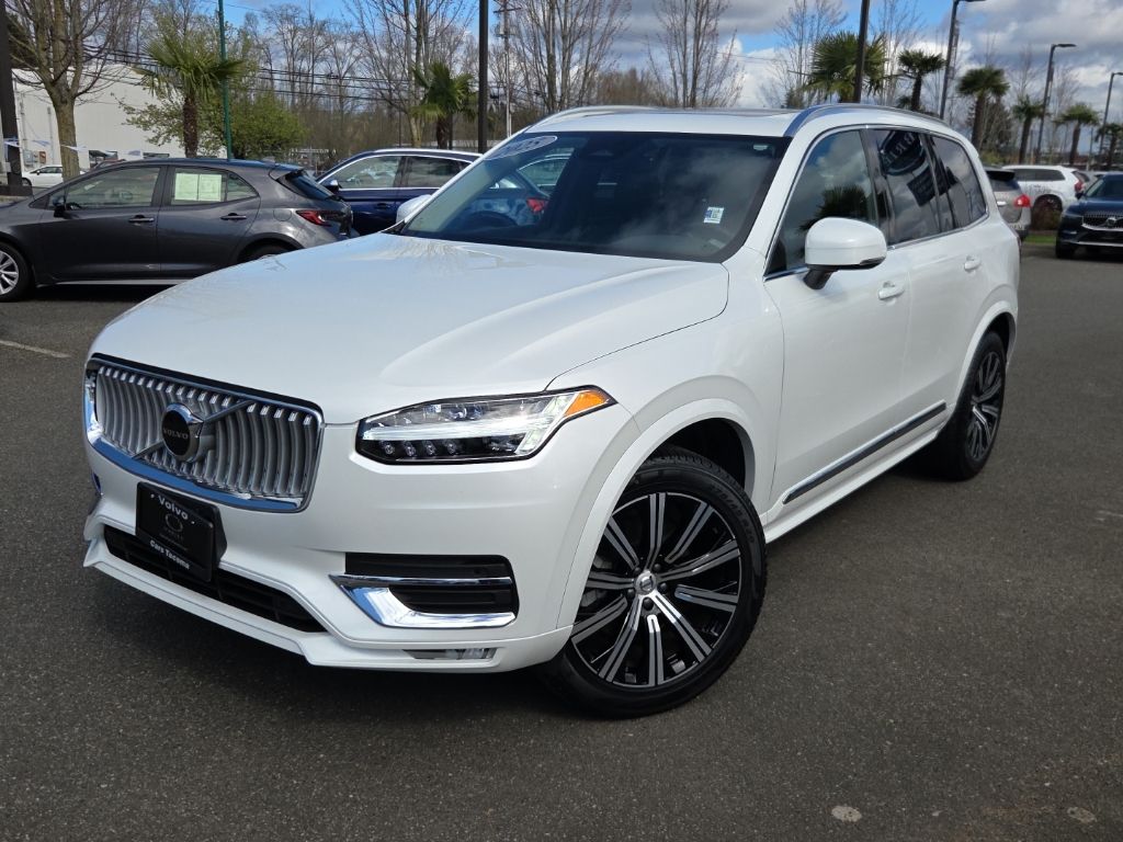 2025 Volvo XC90 B5 Core Bright 4WD's photo