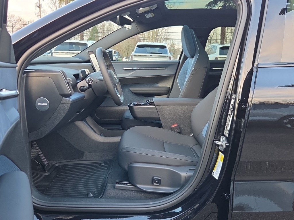 New 2026 Volvo EX30 Twin Motor Ultra SUV