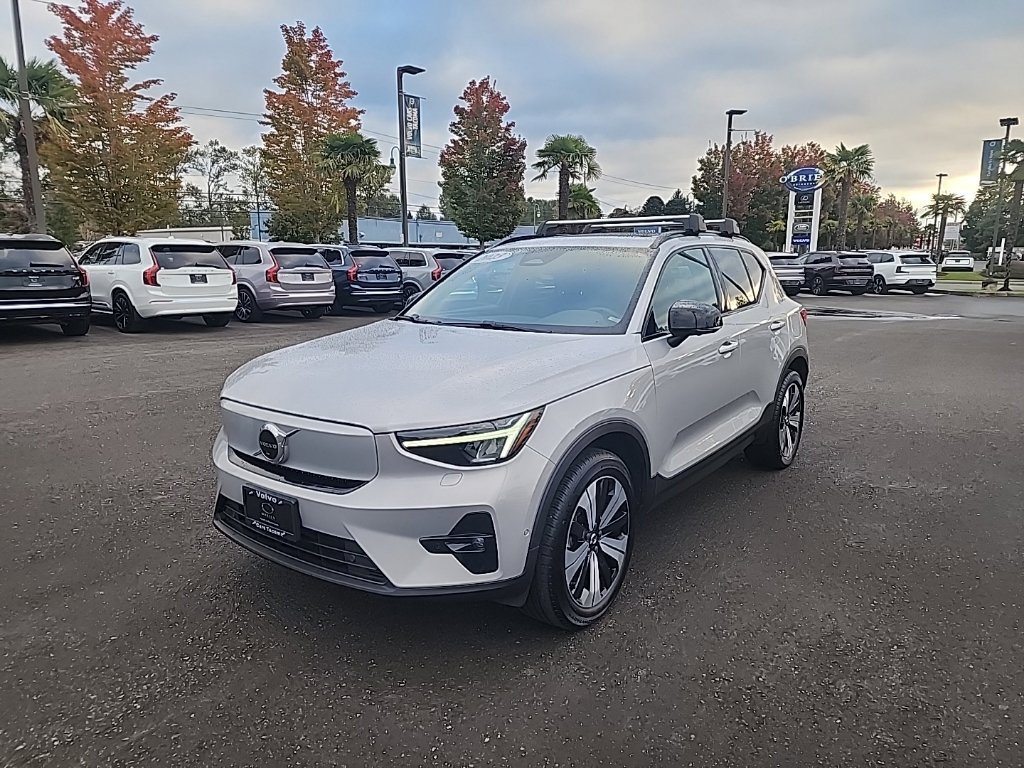  Volvo XC40 Recharge Pure Electric