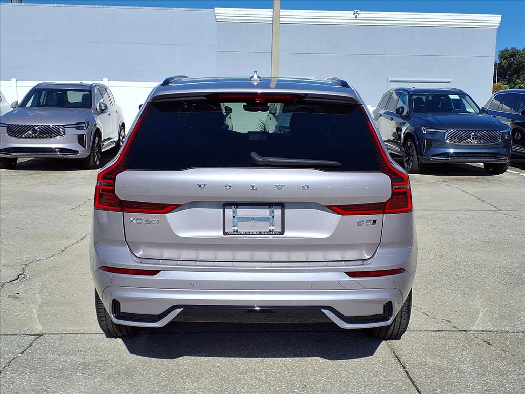 2026 Volvo XC60 Core - Photo 6