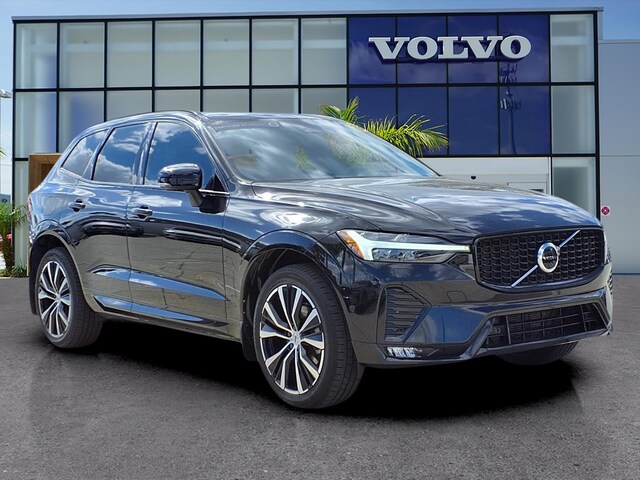 2023 Volvo XC60 B5 Plus Dark Theme SUV