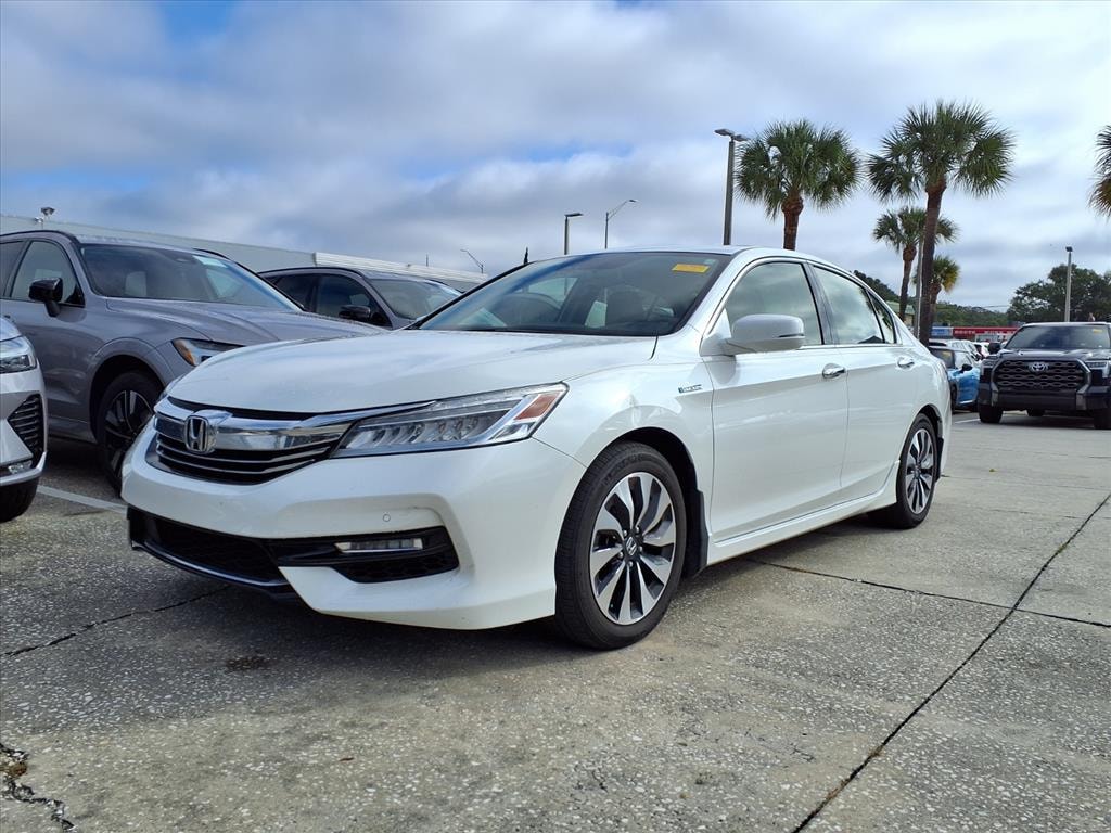 Used 2017 Honda Accord Hybrid Touring Sedan