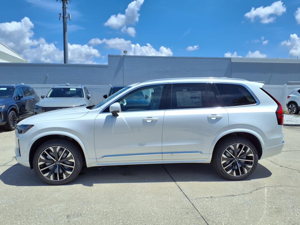 2026 Volvo XC90 photo 4