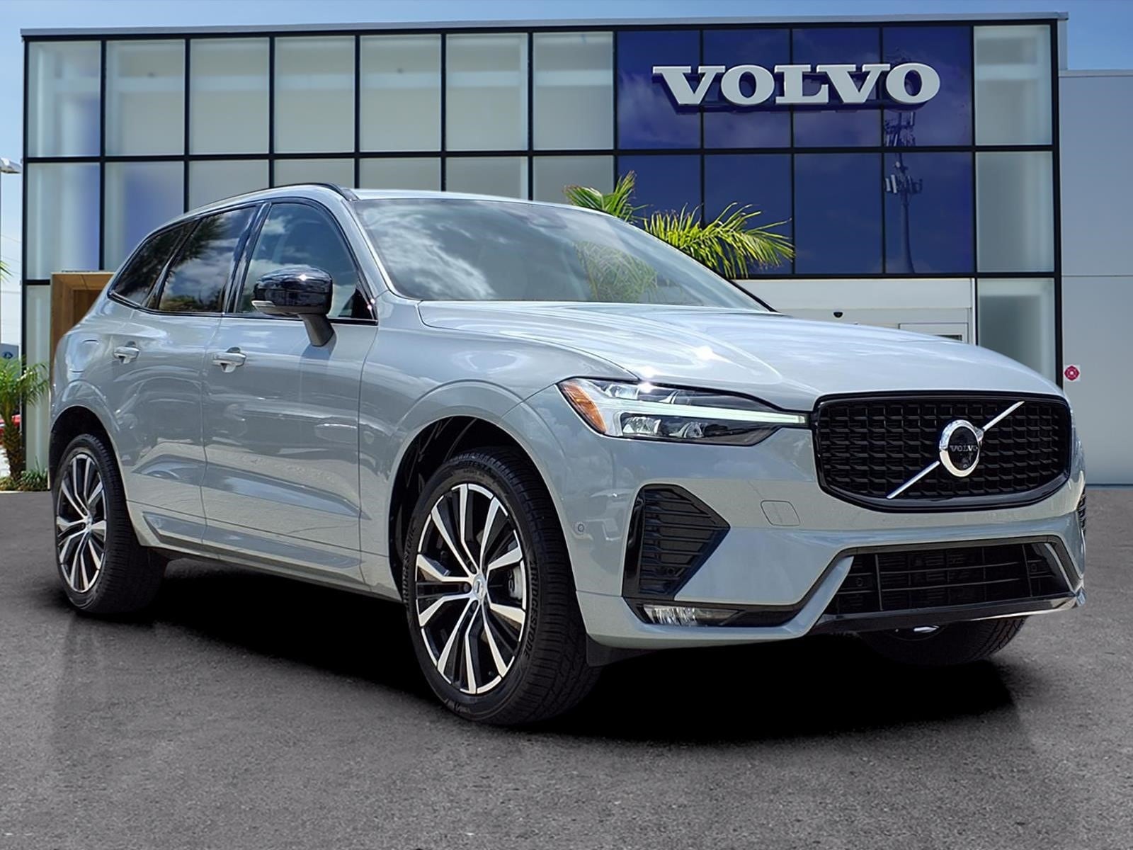 Gray Metallic 2024 Volvo XC60 SUV / Crossover All-Wheel Drive 8-Speed Automatic
