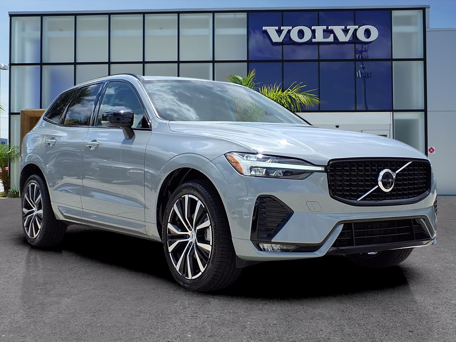 Gray Metallic 2024 Volvo XC60 SUV / Crossover All-Wheel Drive 8-Speed Automatic