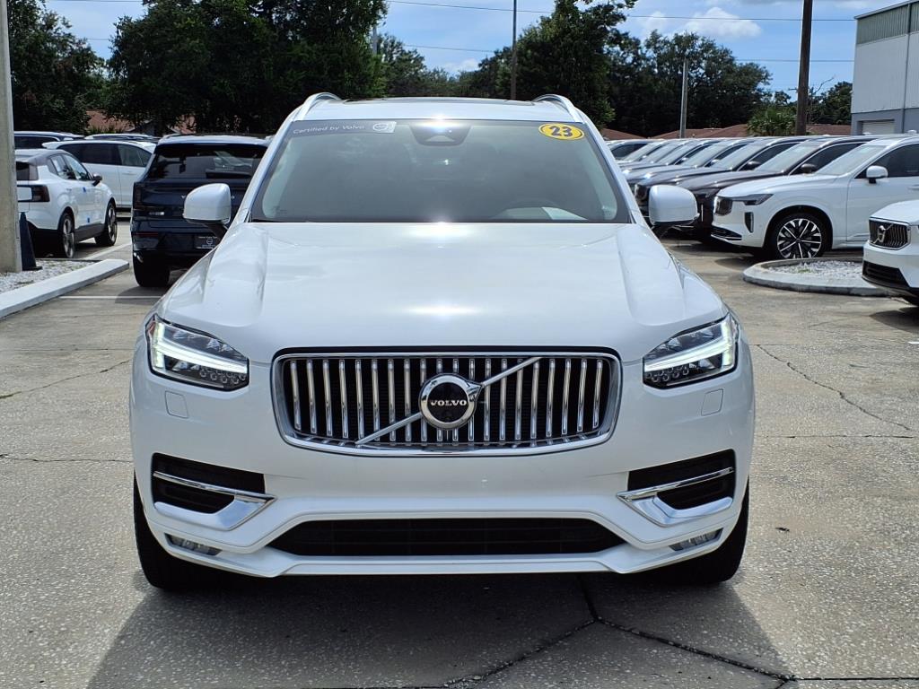 2023 Volvo XC90 Plus photo 2