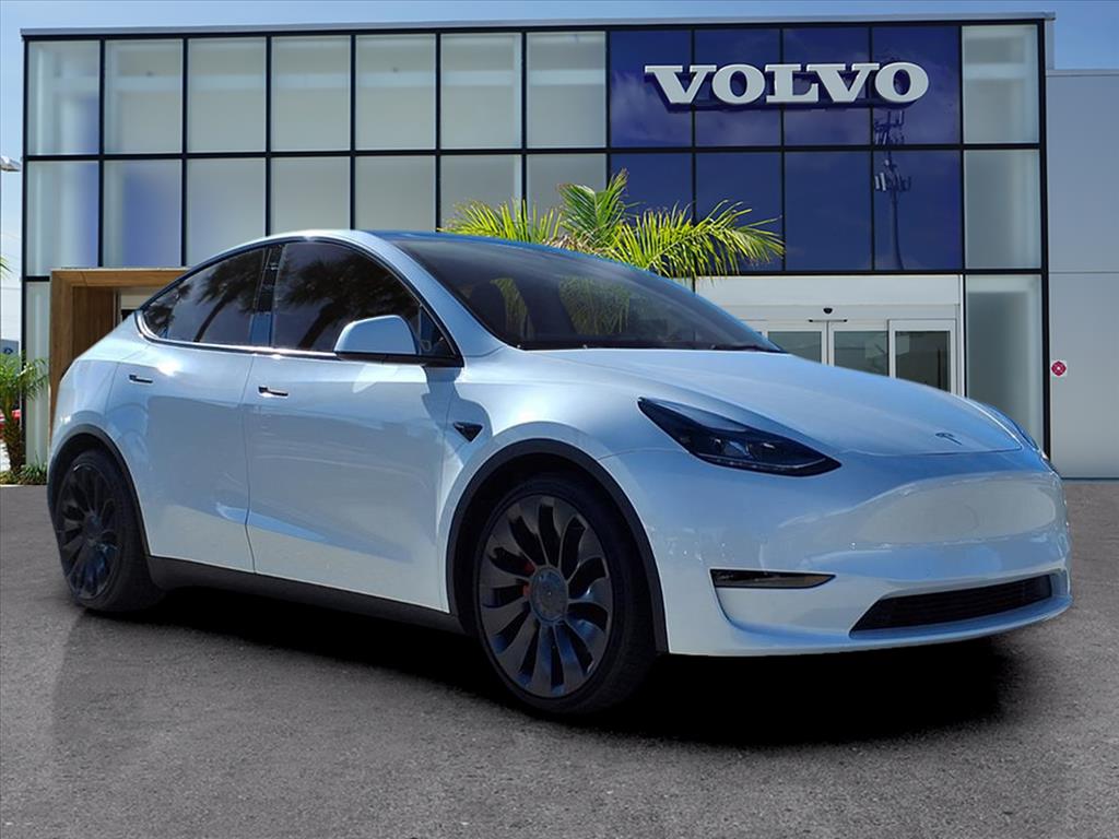 2022 Tesla Model Y Performance's photo