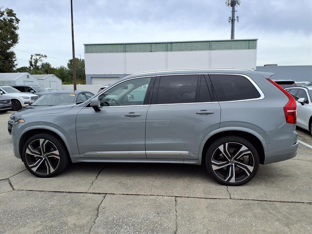 2024 Volvo XC90 Ultimate photo 3