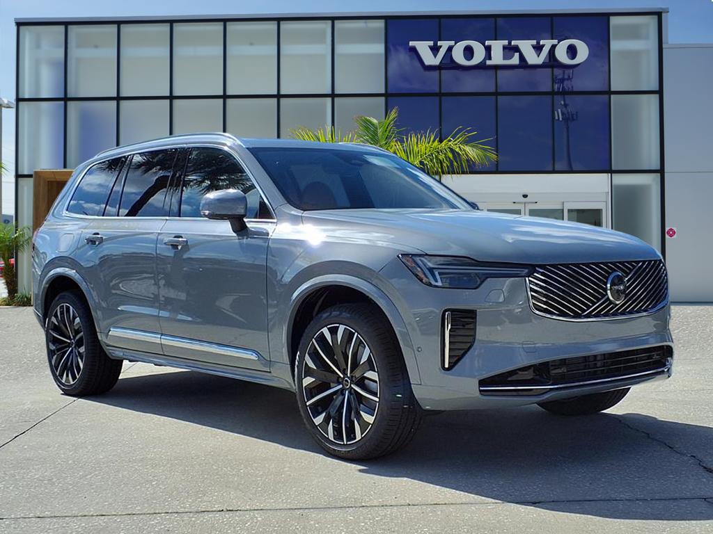 2026 Volvo XC90 Plus's photo